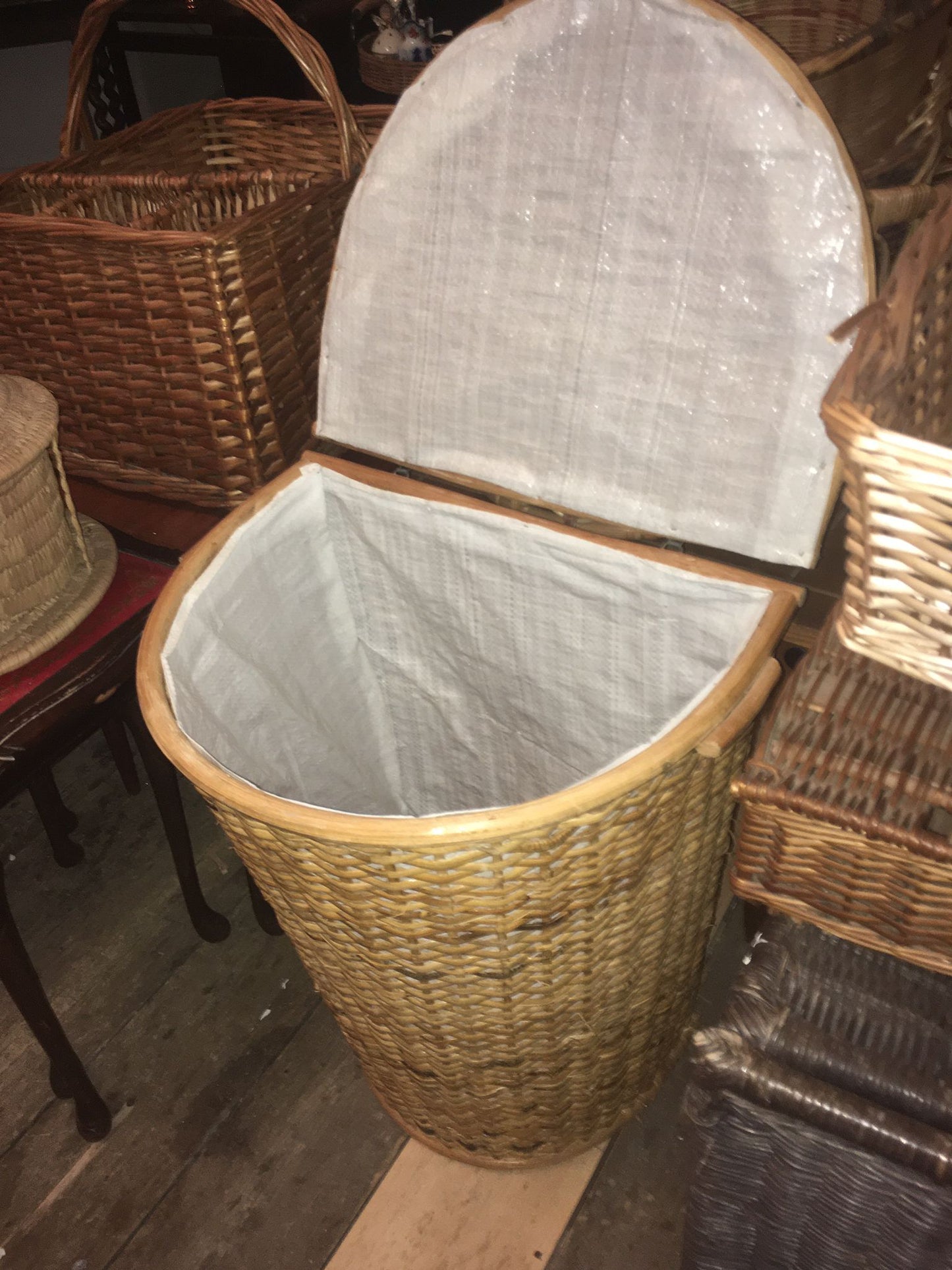 Washing basket
